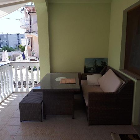 Apartmani Gojevic Vodice Esterno foto