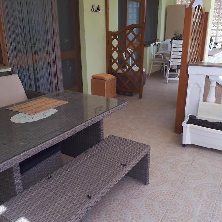 Apartmani Gojevic Vodice Esterno foto
